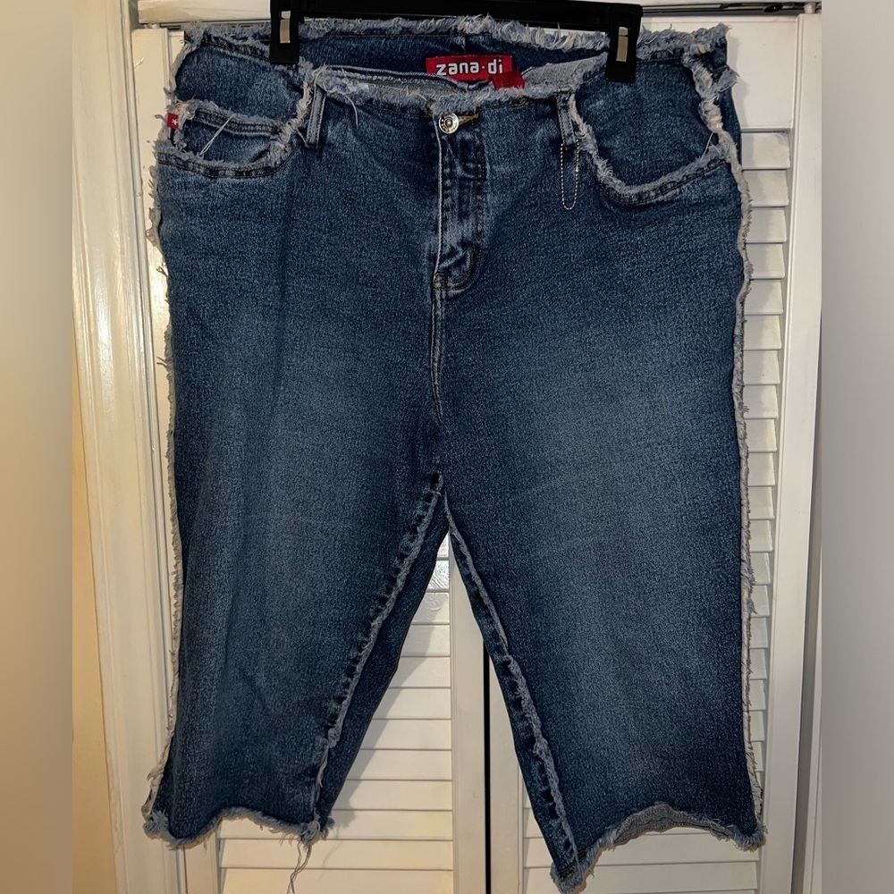 Women’s Vintange Zana Di Jeans Frayed Seams Denim Capris